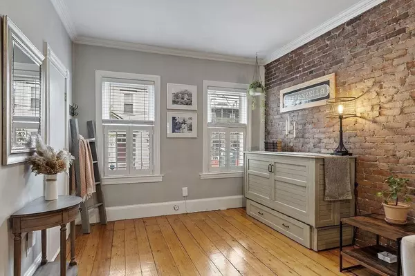 Boston, MA 02127,192 W 5th Street #1