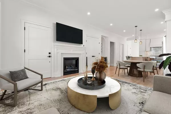 Boston, MA 02127,803 E 5th #1