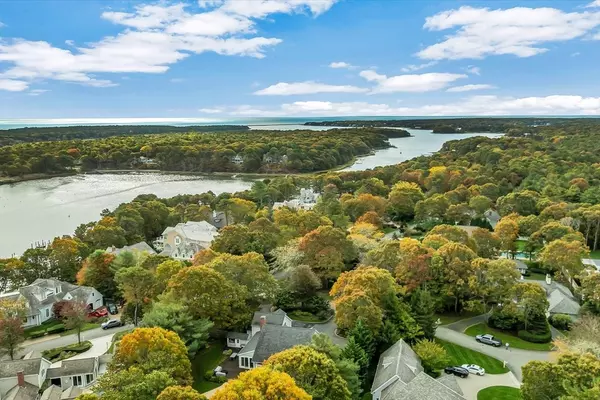 Mashpee, MA 02649,11 Teal Circle