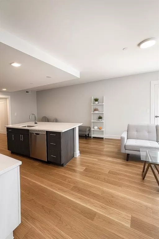 Boston, MA 02128,98 Prescott St #2b