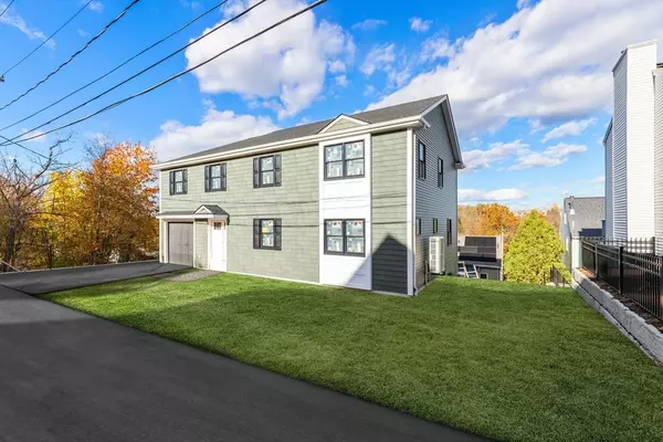 Waltham, MA 02451,14 Piedmont Ave