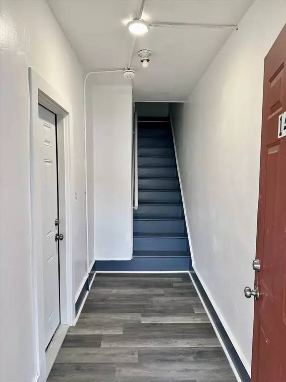 Lawrence, MA 01843,139-141 Foster St