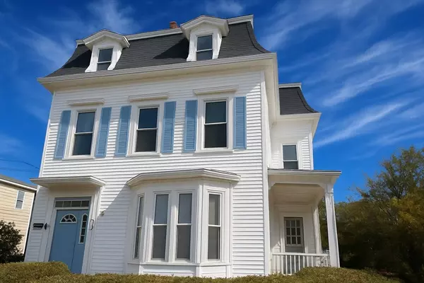 127 Court Street #3, Plymouth, MA 02360