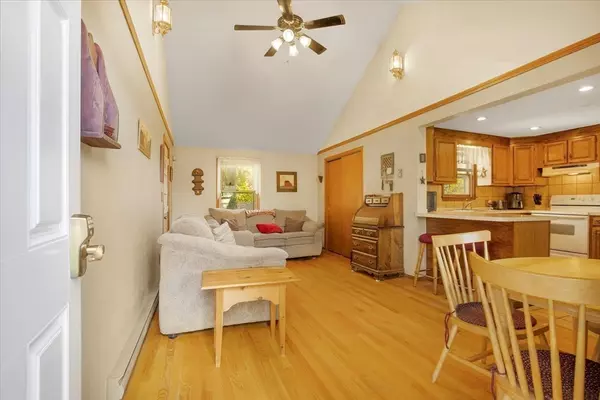 West Bridgewater, MA 02379,281 Spring St