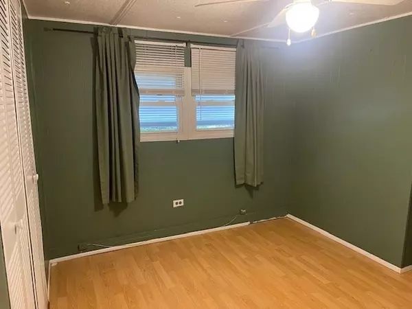 North Attleboro, MA 02760,130 E Washington St. #57