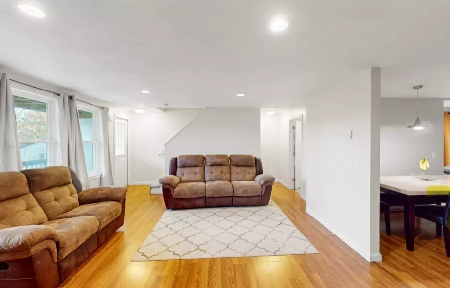 Worcester, MA 01602,5-B Swan Ave