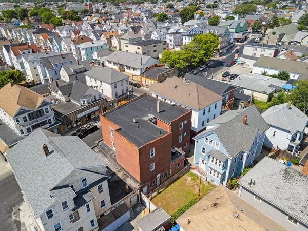 New Bedford, MA 02744,110-114 County St