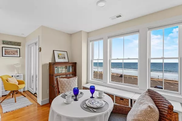 Hull, MA 02045,155 `` Nantasket #402