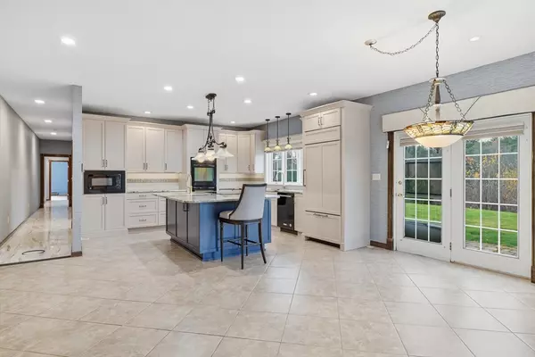 Monson, MA 01057,31 T Peck Rd