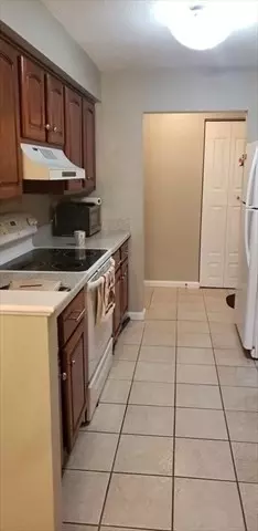 Hingham, MA 02043,9 Beals Cove Road #D