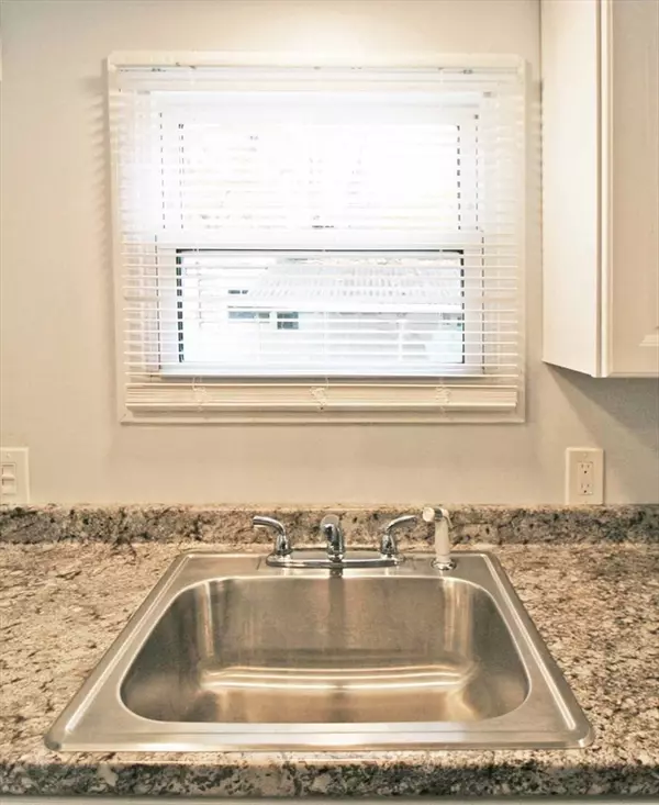 Westfield, MA 01085,189 Springfield Road #13