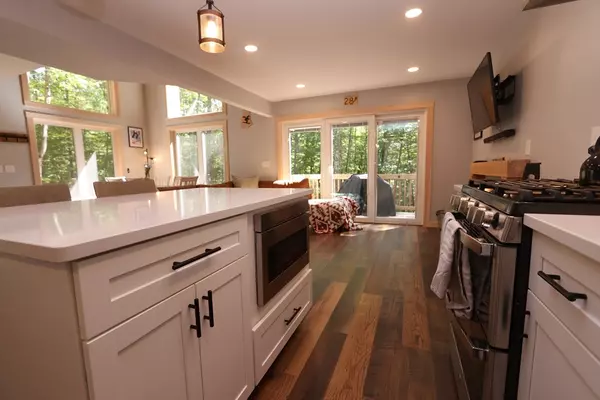 Campton, NH 03223,18 Panaway Drive