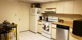 Malden, MA 02148,21-23 Fairfield Ave #1