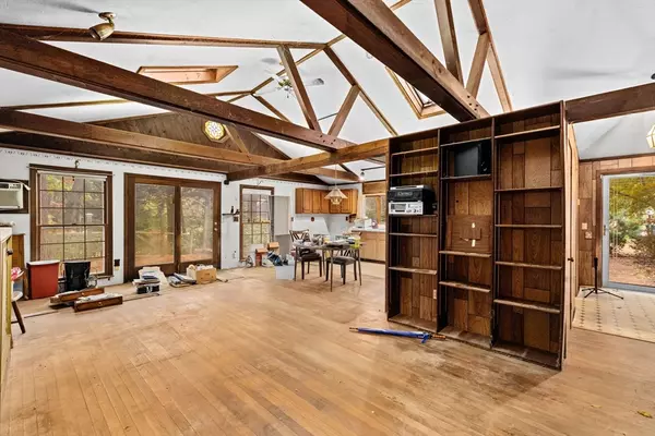 Abington, MA 02351,133 Andrew Ford Way