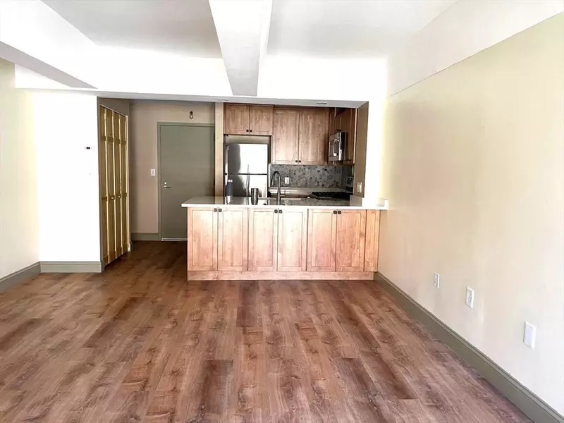 42 Eighth #4406, Boston, MA 02129