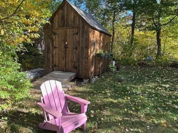 Plymouth, MA 02360,55 Ellisville Dr