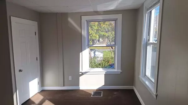 Abington, MA 02351,68 Centre Ave #1