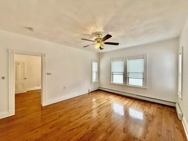 Quincy, MA 02170,186 Arlington St #2