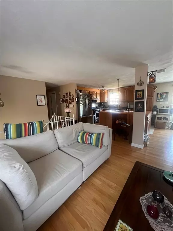 Stoneham, MA 02180,1 Sparhawk Cir #1