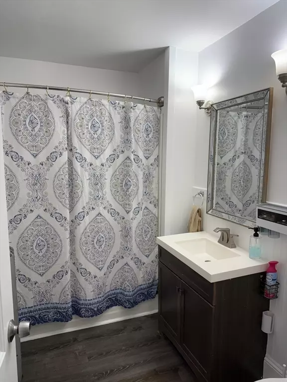 Springfield, MA 01109,368-370 Eastern Ave