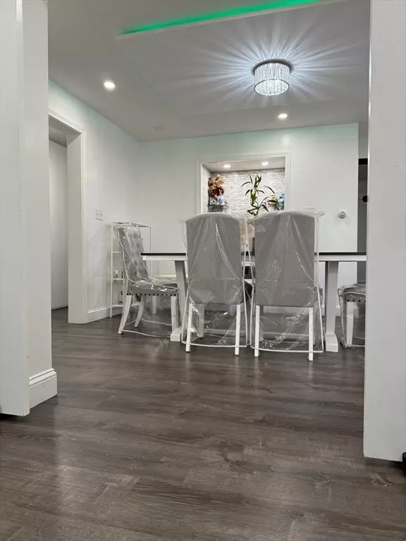 Springfield, MA 01109,368-370 Eastern Ave