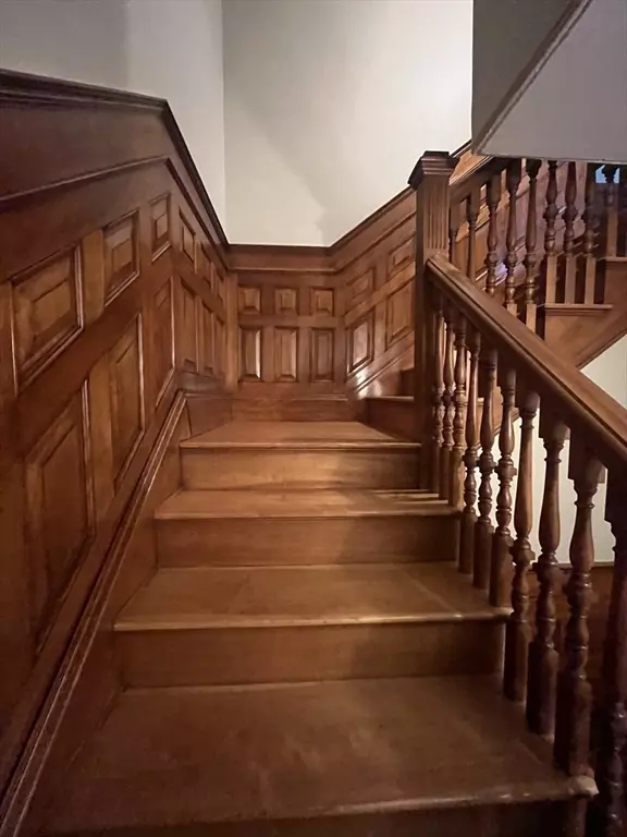 Melrose, MA 02176,700 Franklin St #4