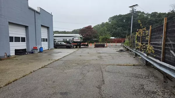 Weymouth, MA 02189,40 Moore Rd