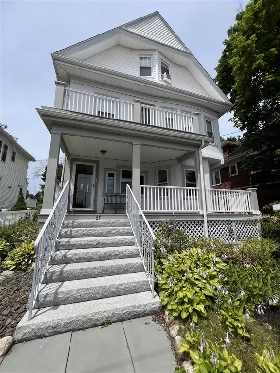 67 Commonwealth Rd #1, Watertown, MA 02472