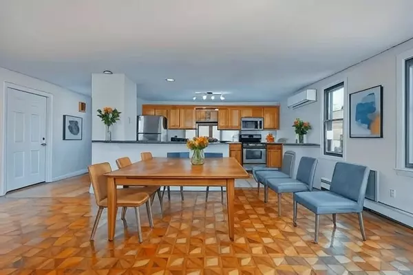 Revere, MA 02151,8 Pebble Ave #2