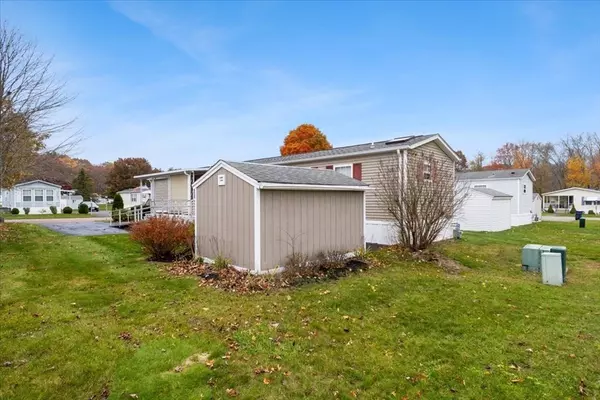 Taunton, MA 02780,193 Tremont Street #115