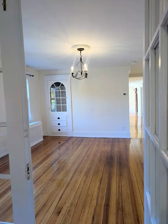 Freetown, MA 02702,61 N Main St #0