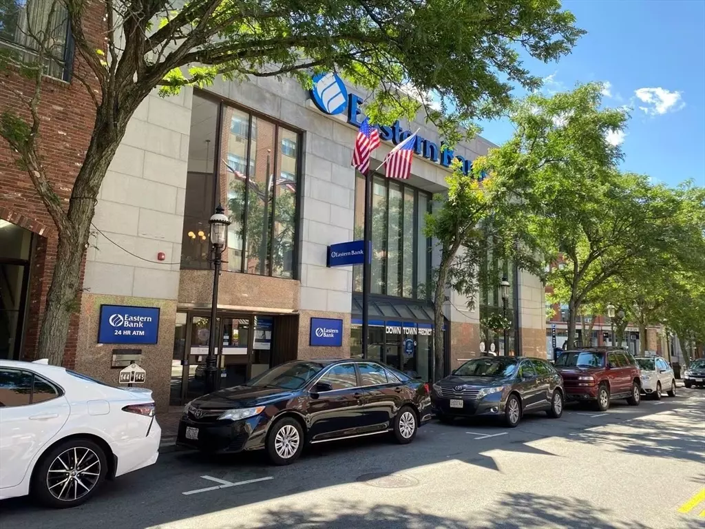 Lowell, MA 01852,50 Central