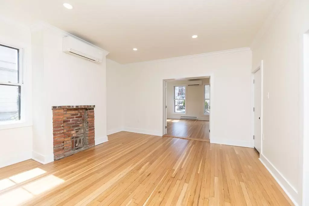 Boston, MA 02128,77 Princeton Street #1