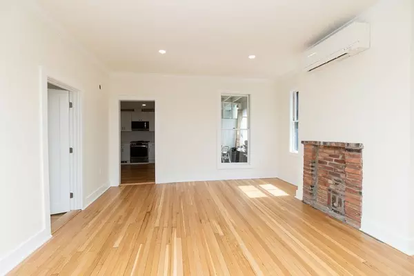 Boston, MA 02128,77 Princeton Street #1