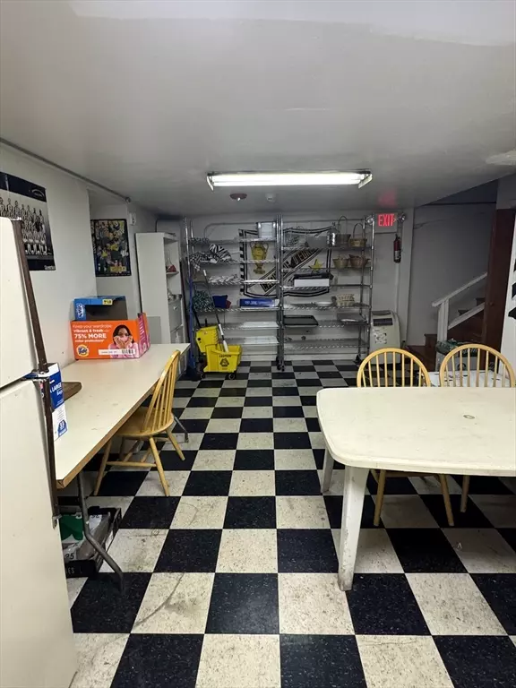 Revere, MA 02151,270 Broadway