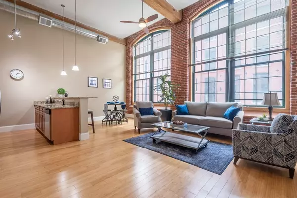 Lawrence, MA 01840,300 Canal Street #5-103