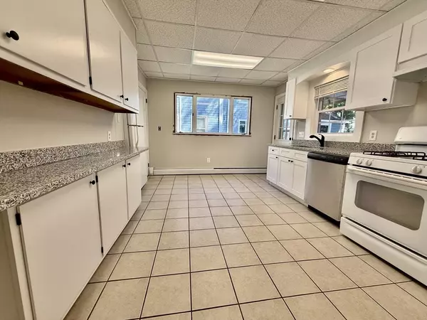 Medford, MA 02155,31 Park St #1