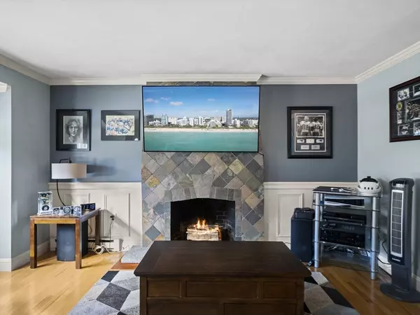 Tyngsborough, MA 01879,17 Cannongate Rd #87