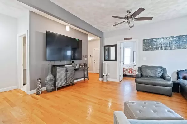 Revere, MA 02151,37 Taft St