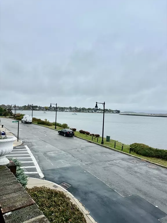 Boston, MA 02128,174 Bayswater #3