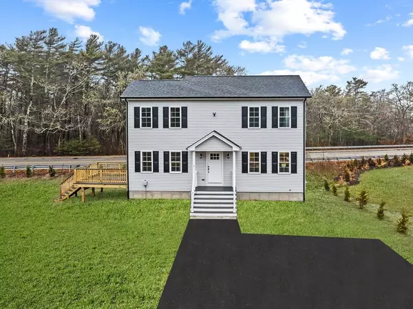 1 Morses Ln, Acushnet, MA 02743