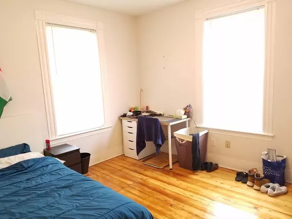 Somerville, MA 02145,100 Flint #1