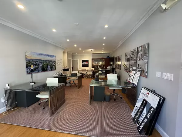 5 Savin Hill Ave, Boston, MA 02125