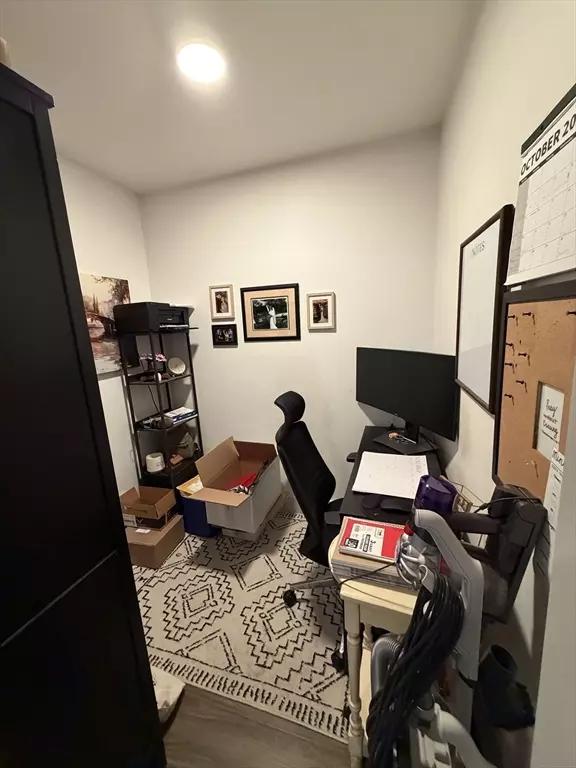 Beverly, MA 01915,5 W. Dane St #7