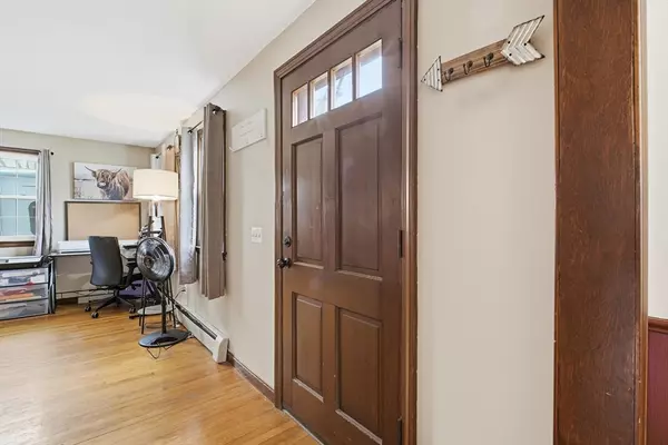 Agawam, MA 01030,387 Southwick St