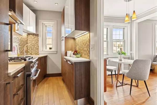 Cambridge, MA 02140,3 Arlington St #31