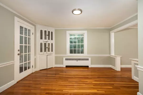 Newton, MA 02465,99 Fairway Dr #0