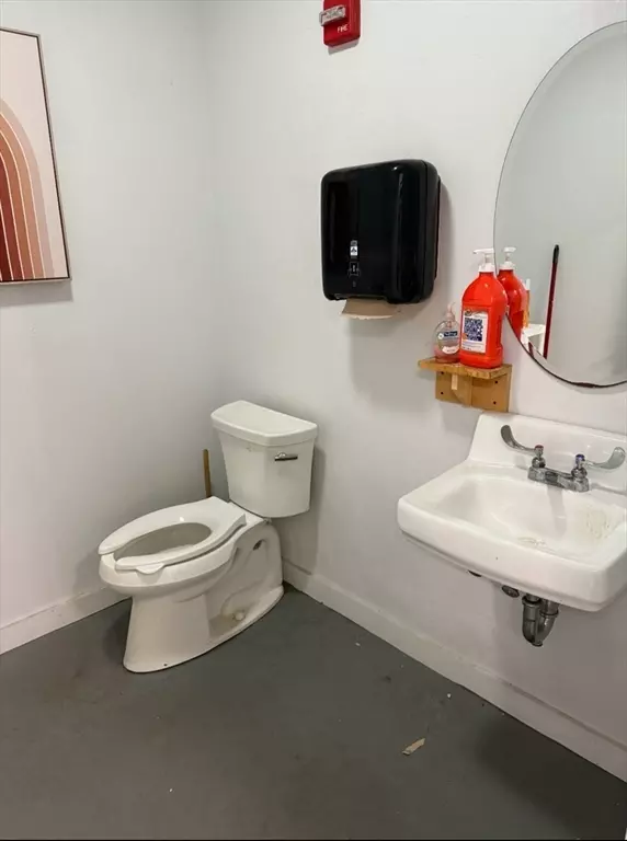 Lowell, MA 01854,277 Pawtucket Street #Garage