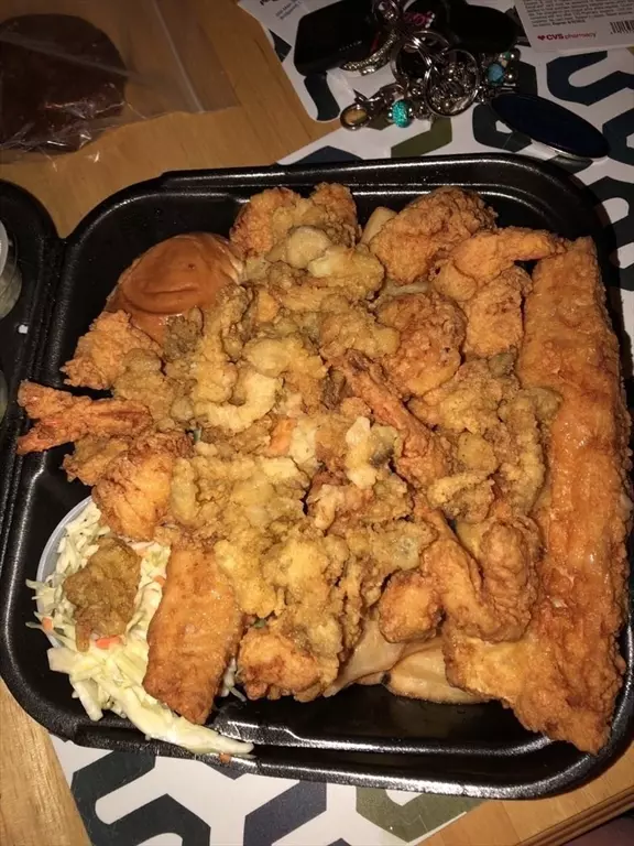 North Andover, MA 01845,123-ABC Popular Food Stop Way