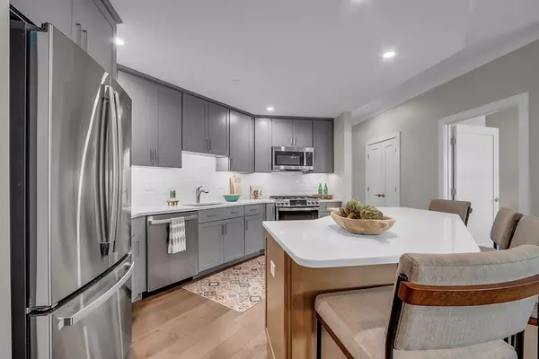 Dover, NH 03820,55 Pointe Place #207